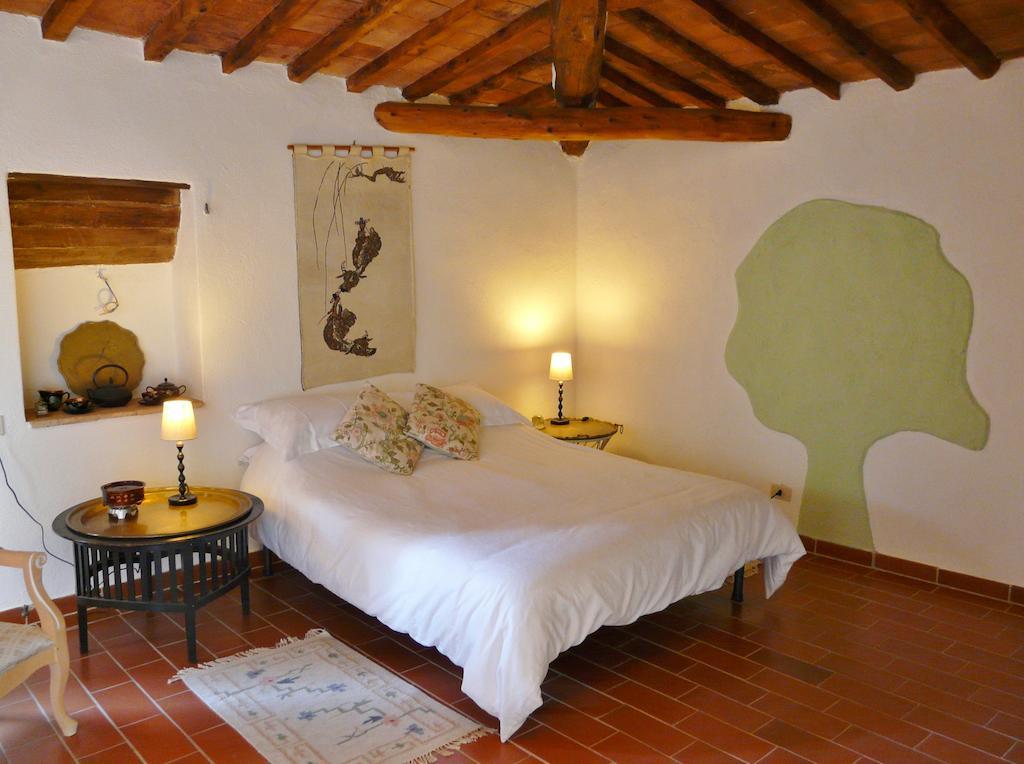 Podere Patrignone Guest House Castellina in Chianti Room photo