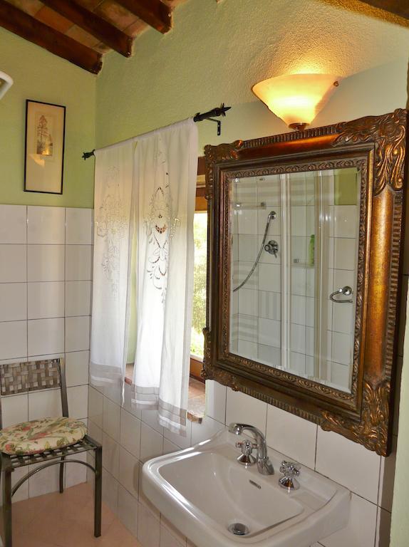 Podere Patrignone Guest House Castellina in Chianti Room photo